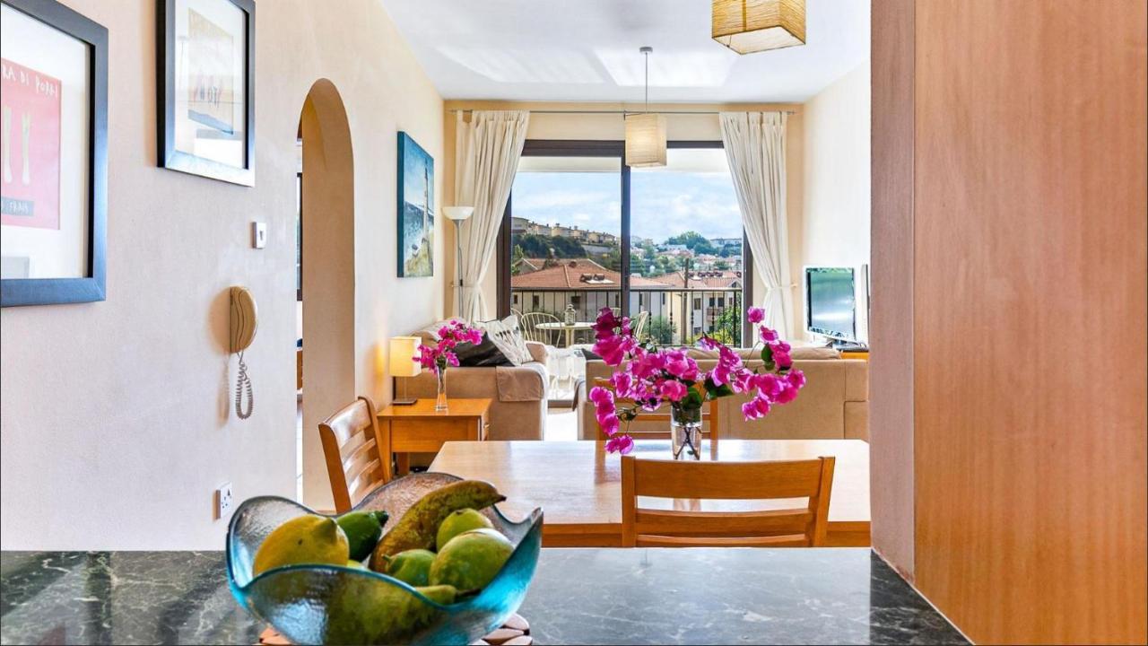 Spacious Contemporary Apartment Pissouri Esterno foto