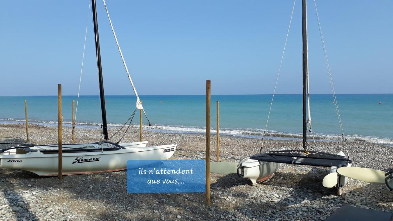 Spacious Contemporary Apartment Pissouri Esterno foto