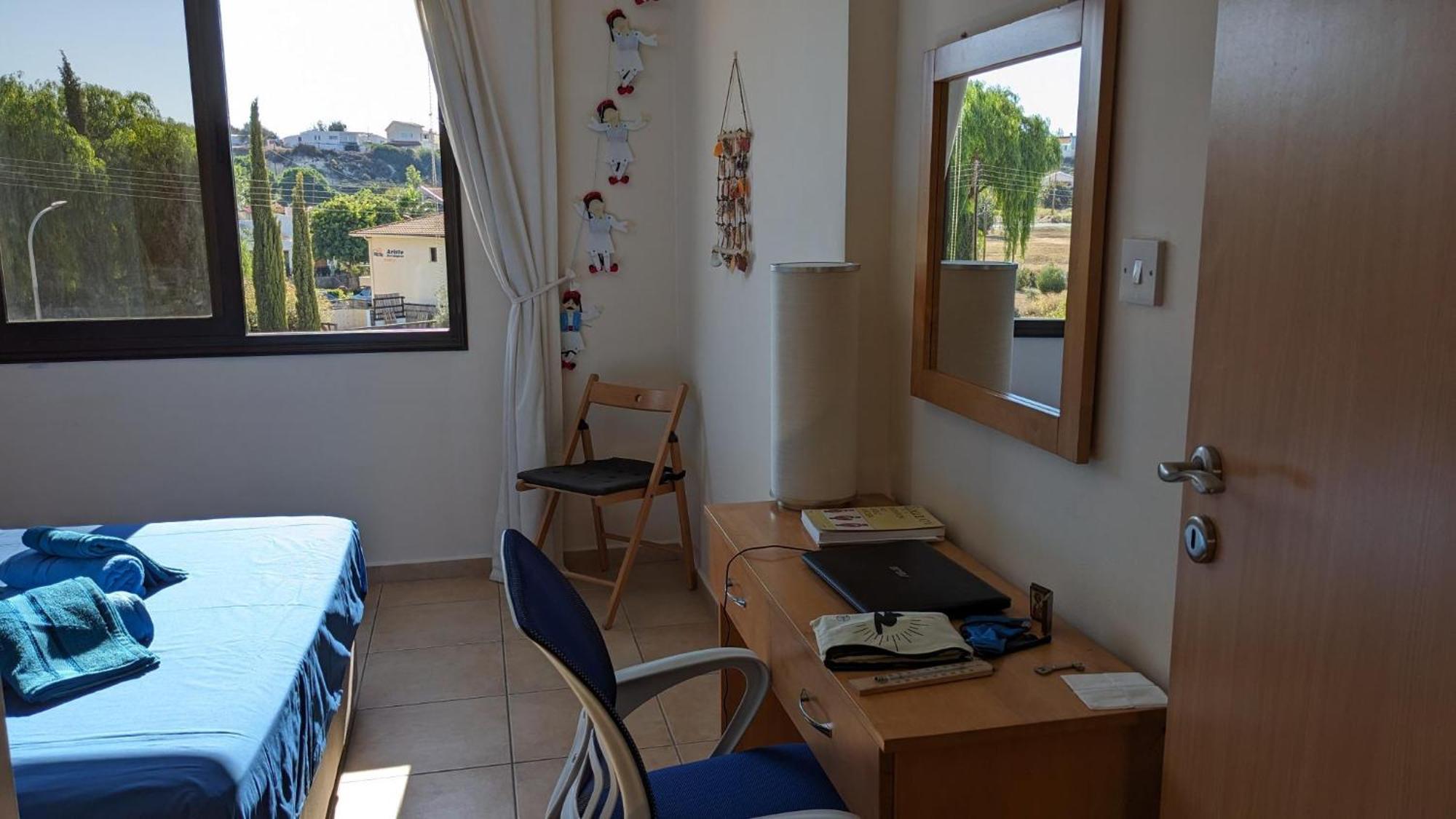 Spacious Contemporary Apartment Pissouri Esterno foto